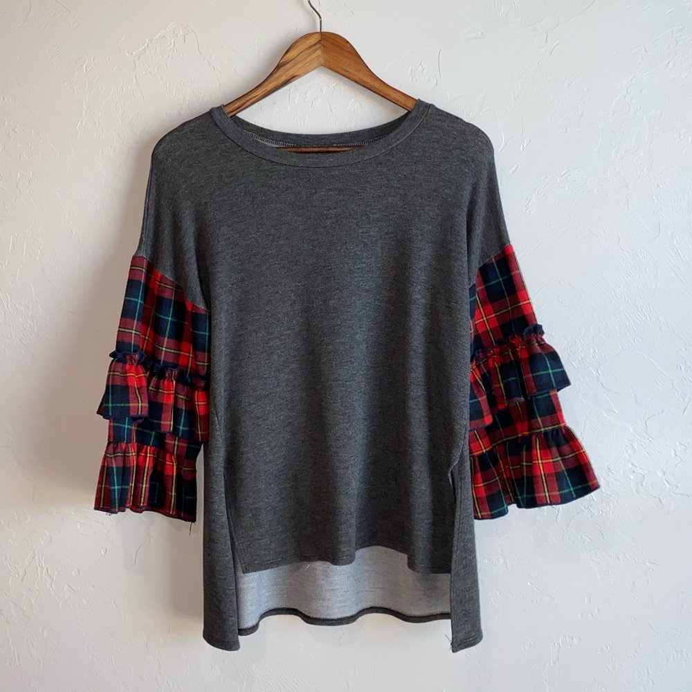 High-Low Ruffle Sleeve Top